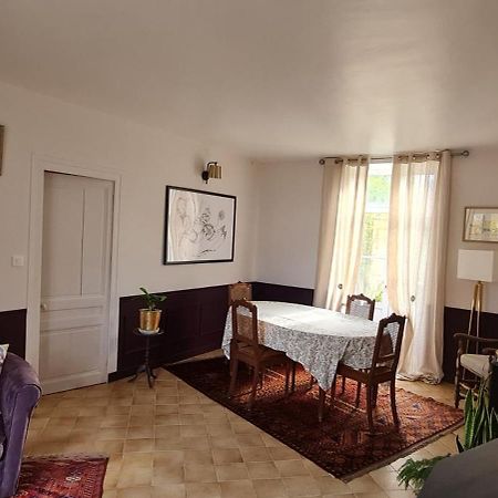 Bed and Breakfast Domaine De La Cour Vautier Mandeville-en-Bessin Экстерьер фото