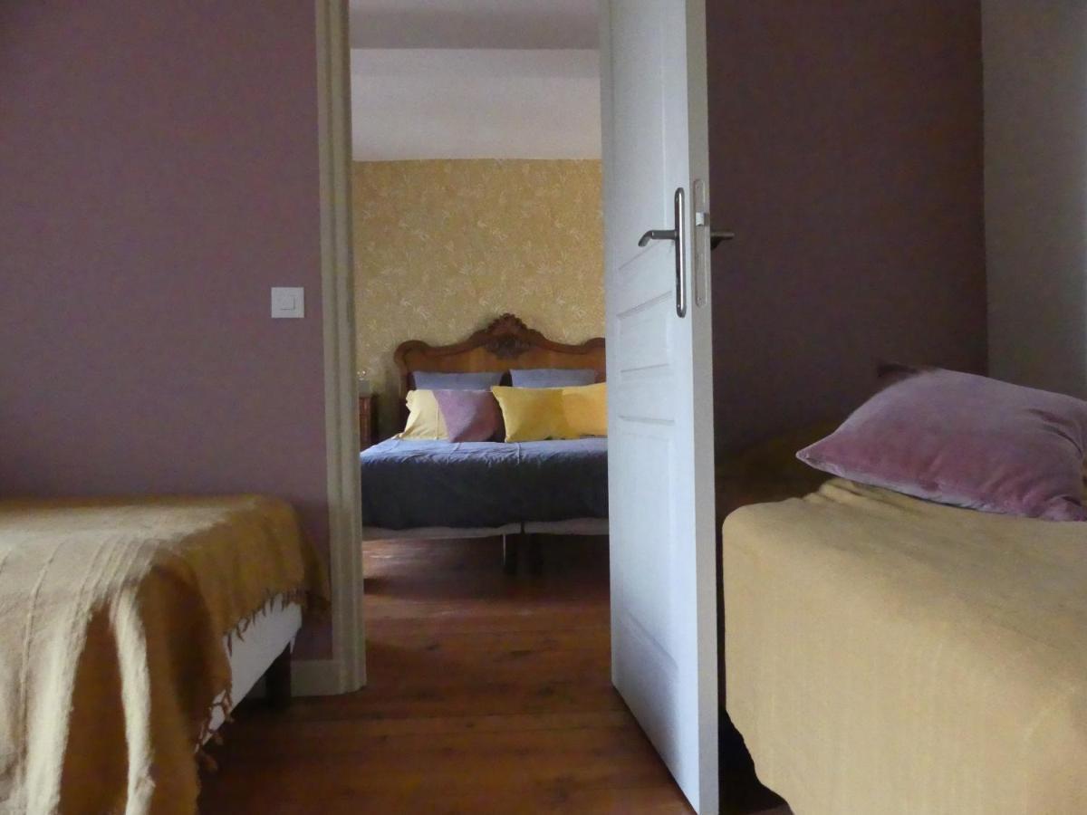 Bed and Breakfast Domaine De La Cour Vautier Mandeville-en-Bessin Экстерьер фото